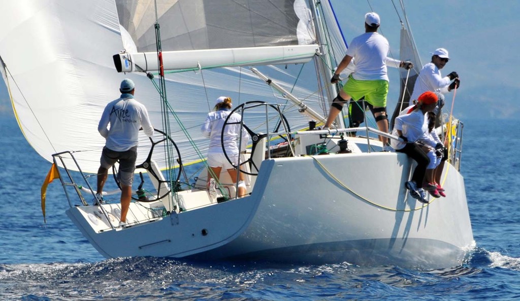 Alize Loryma - Platinum Yachts Mills Mat 1010 © SW